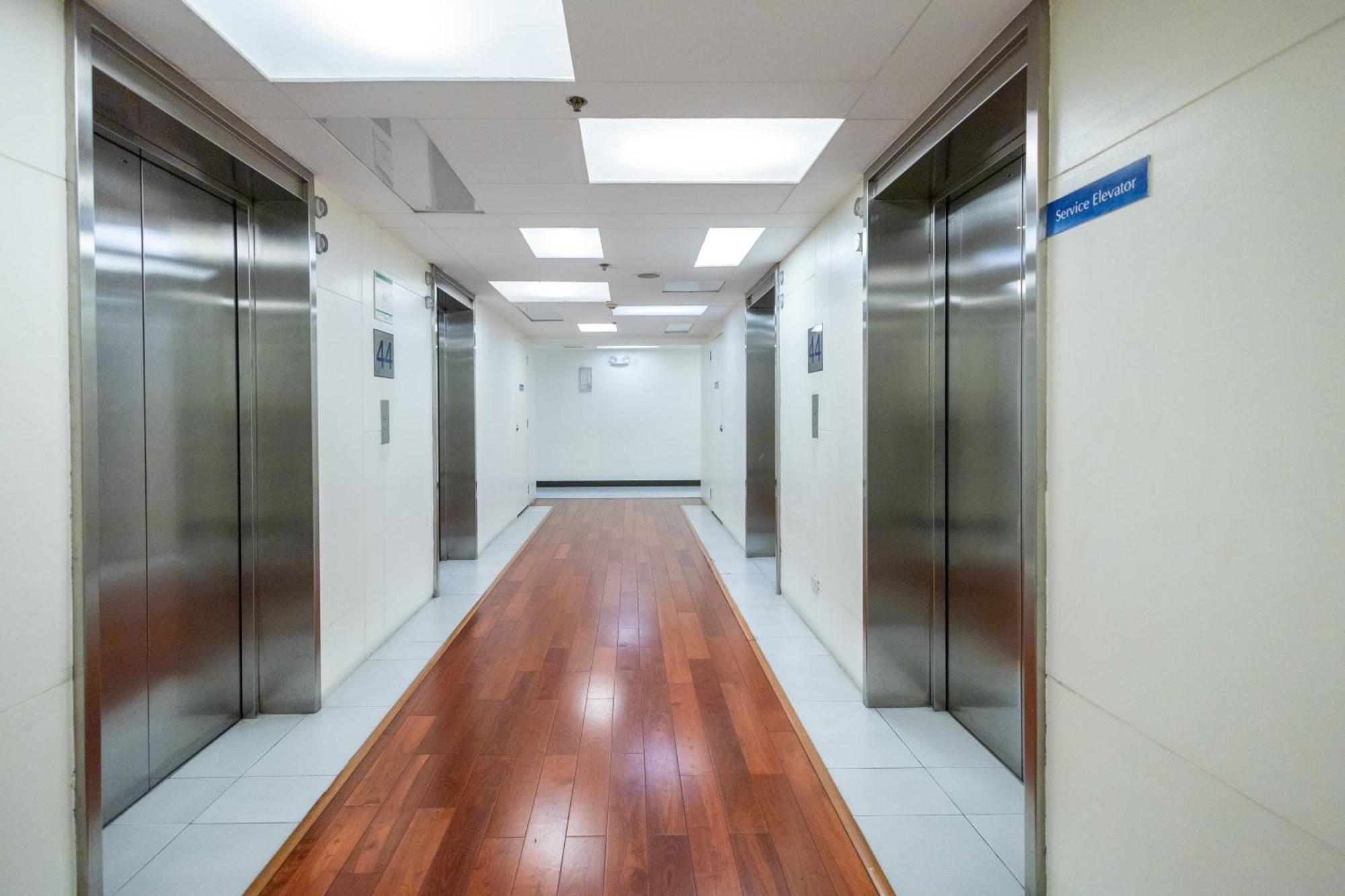 Апартаменты New 2Br Of 86Sqm With Parking & Netflix In Bgc Манила Экстерьер фото