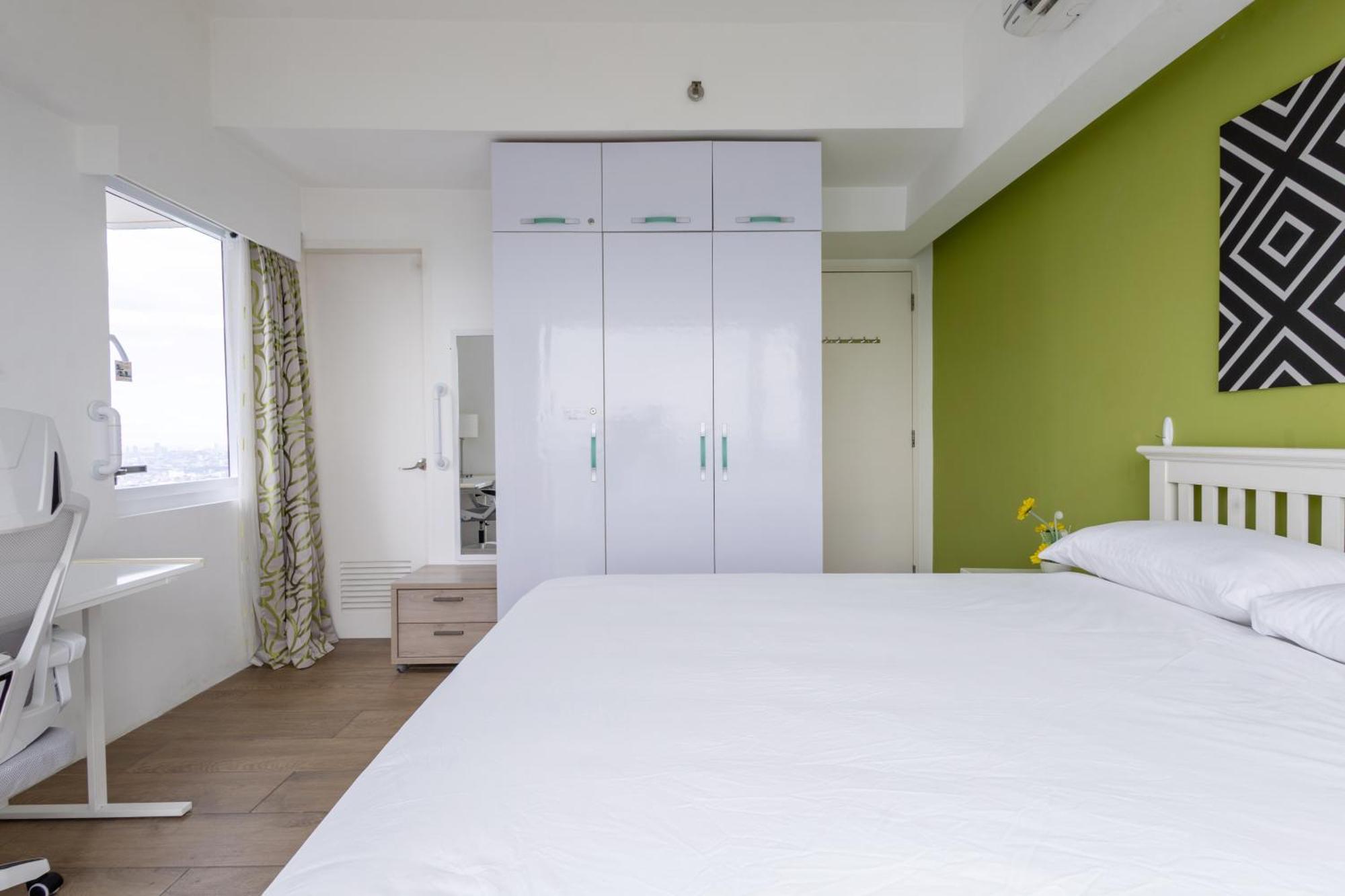Апартаменты New 2Br Of 86Sqm With Parking & Netflix In Bgc Манила Экстерьер фото