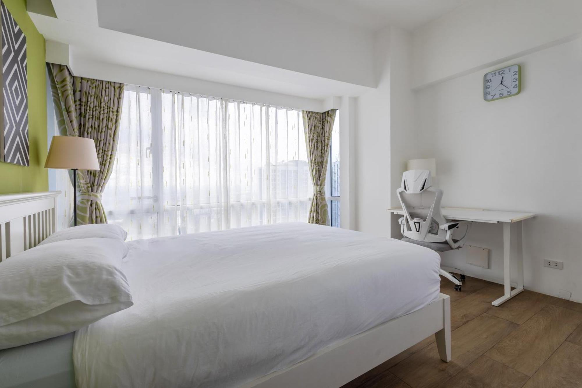 Апартаменты New 2Br Of 86Sqm With Parking & Netflix In Bgc Манила Экстерьер фото